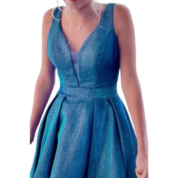 Formal Long Full Skirt Prom dress with pockets - Size 2 - Peacock Blue - Picture 2 of 16